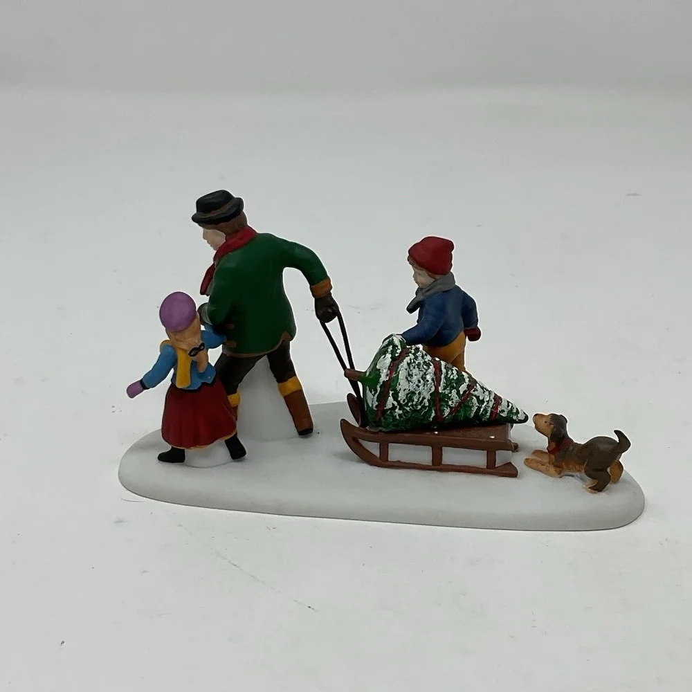 Dept 56 Heritage Village Collection The Family Tree 58895 Christmas